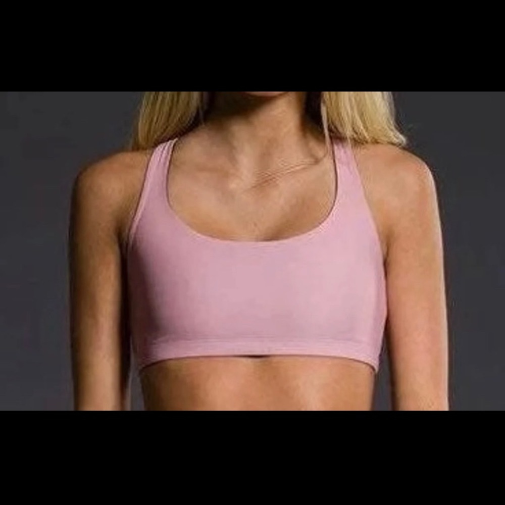 NWT Onzie Chic Sports Bra - Blush - Med